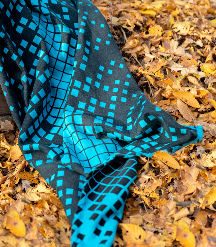 fular-miloves-pixel-abyss-4