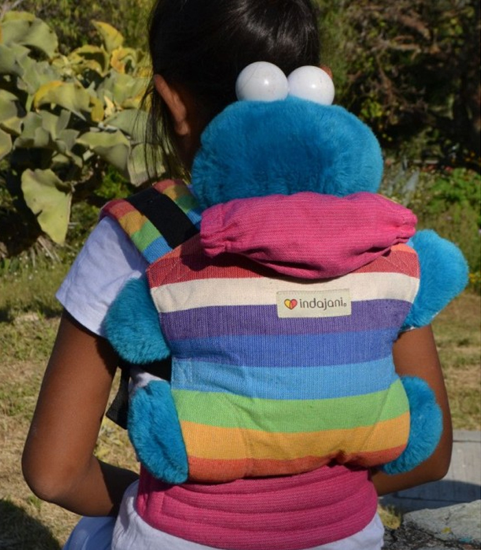 indajani-mochila-juguete-arcoiris