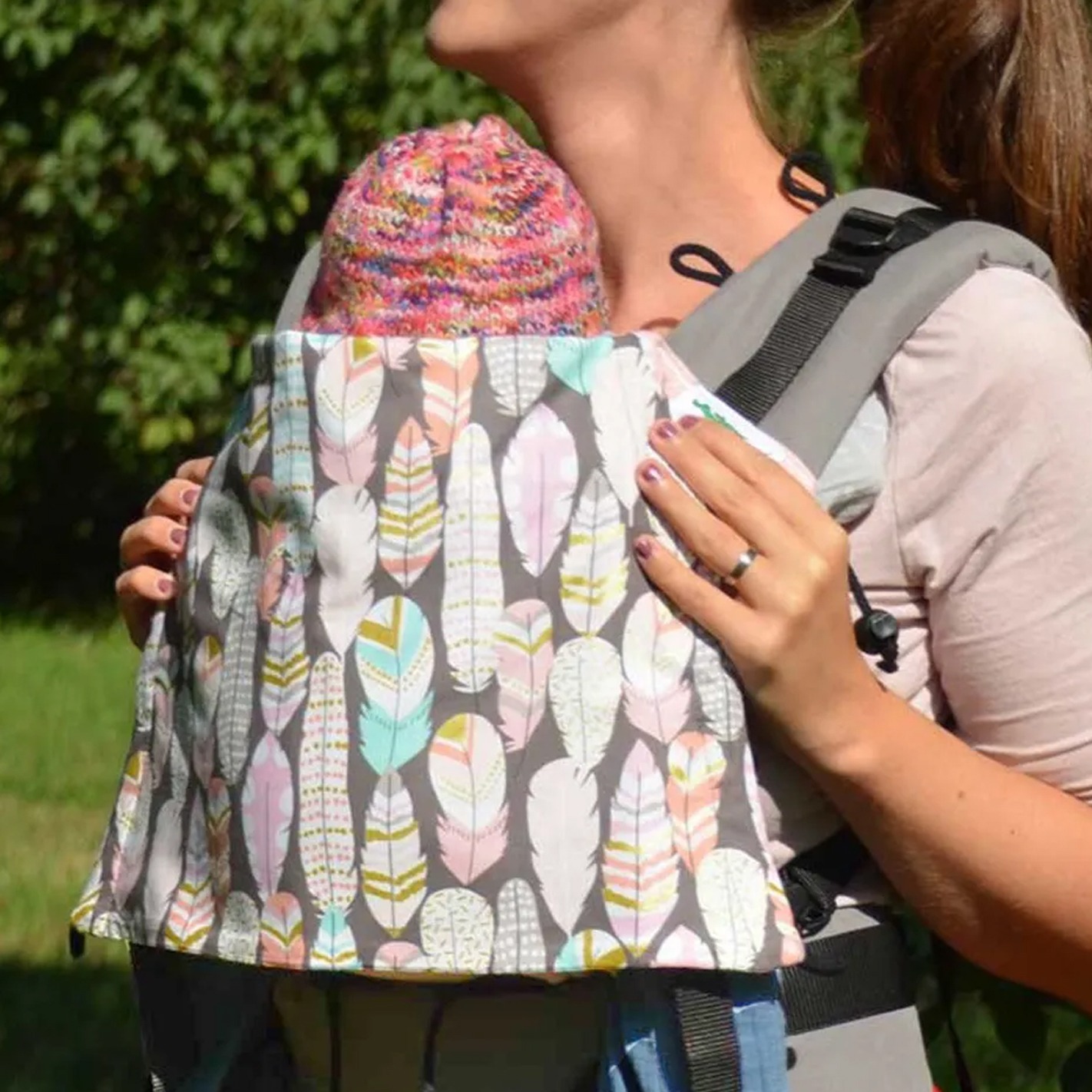 buzzidil-baby-pink-feather-2 buzzidil-baby-pink-feather-mochilas