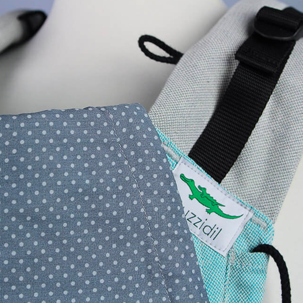 buzzidil-standard-dots-gray buzzidil-standard-dots-gray-mochila-ergonómica-porteo
