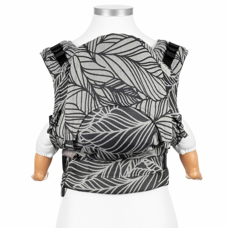 mochila-ergonomica-fidella-fusion-dancing-leaves-blanco-y-negro-porteo-ergonomico-store mochila-ergonomica-fidella-fusion-dancing-leaves-blanco-y-negro-porteo-ergonomico-store